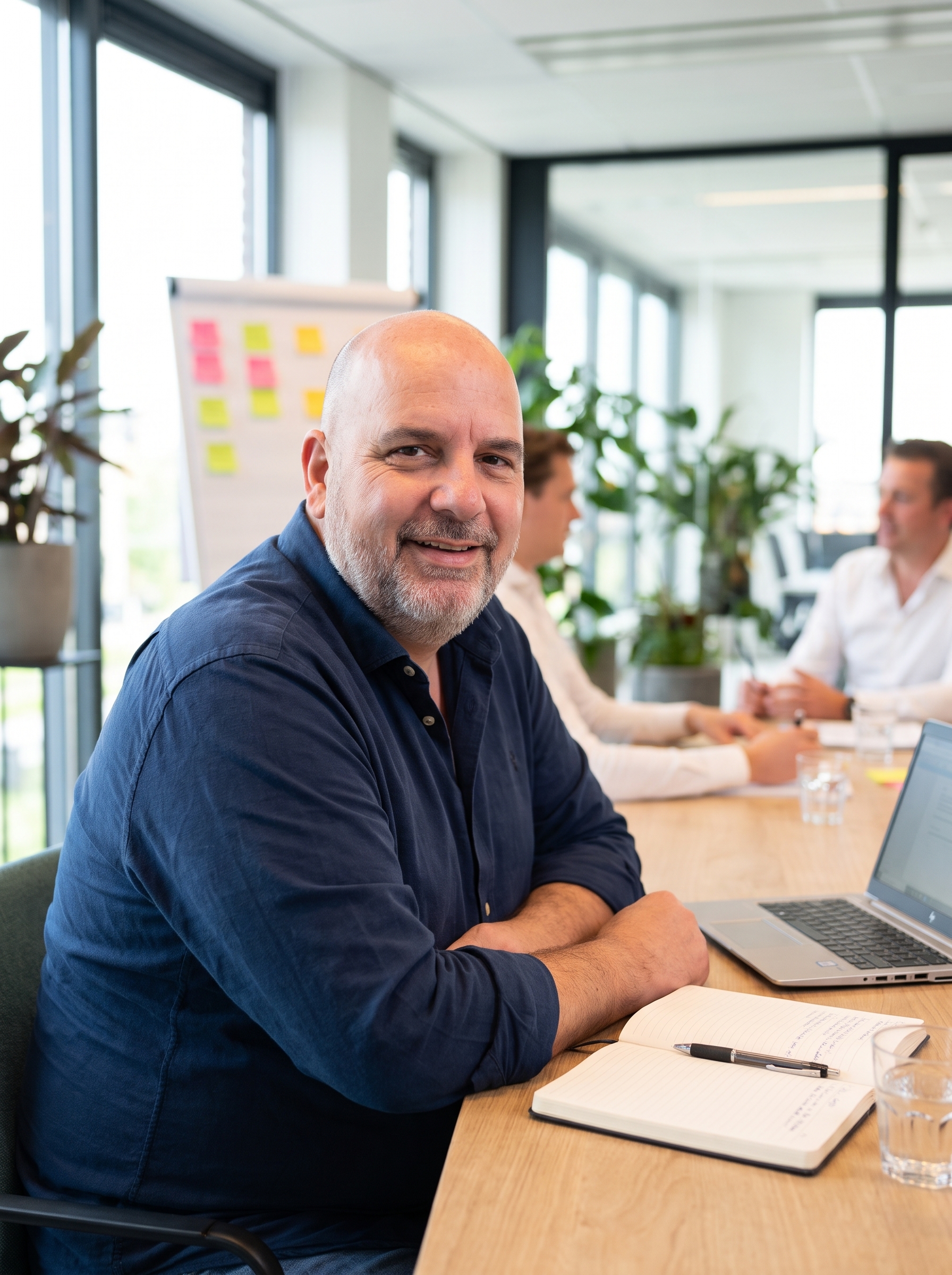 Jeroen van Olderen, oprichter van O-Well, tijdens een werksessie